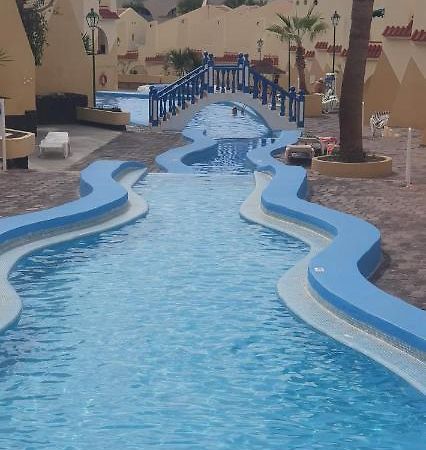 אדחה Mareverde Vista Mare Con Tres Piscinas מראה חיצוני תמונה